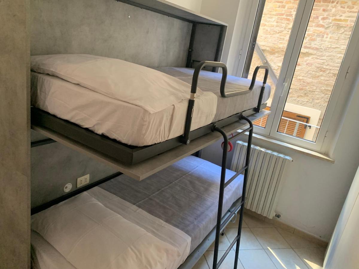 Casa Tangerina Lägenhet Pesaro Exteriör bild